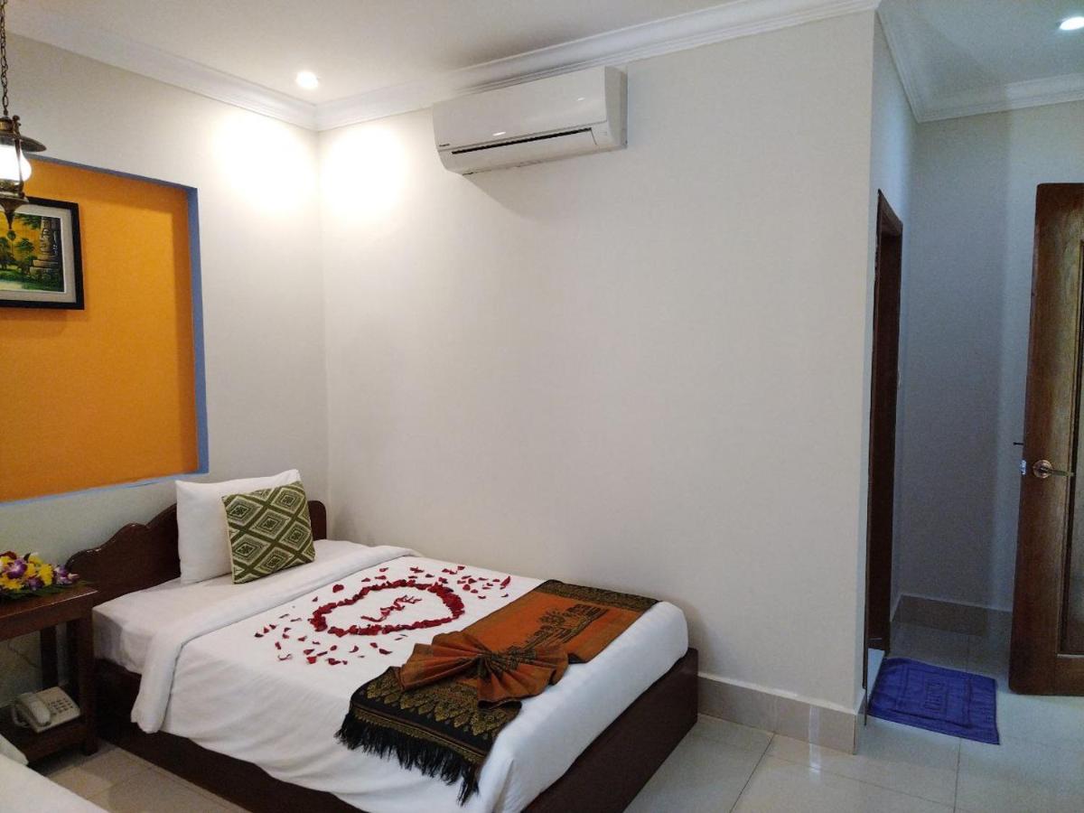 Plumeria Hotel & Spa Siem Reap Eksteriør billede